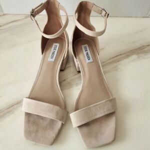 STEVE MADDEN IRENNE SUEDE BLOCK HEEL ANKLE SANDAL SZ 10